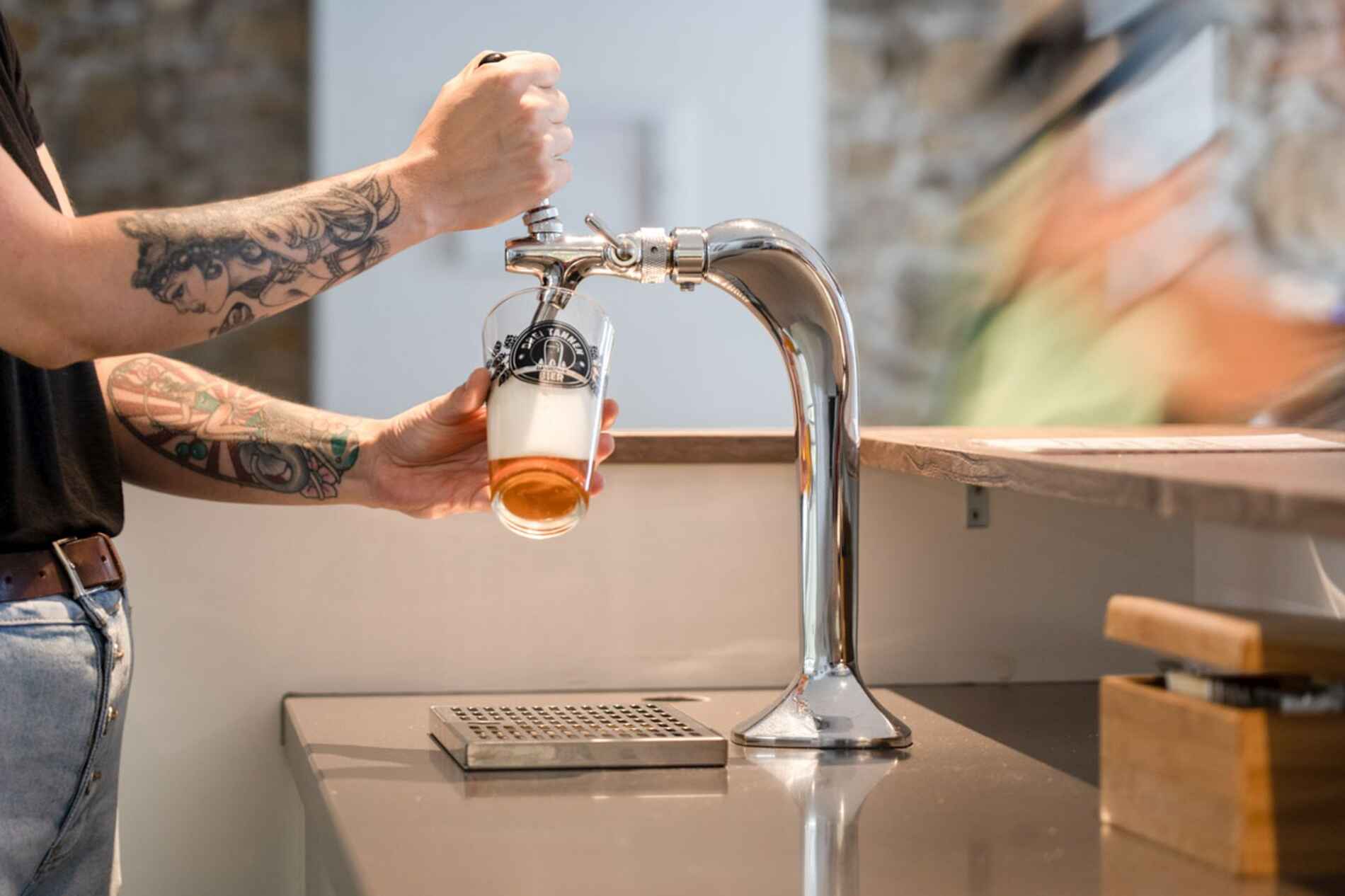 Öffnungszeiten und Standort